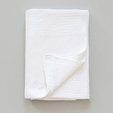 Load image into Gallery viewer, Mungo Organic Cotton Cellular Baby Blanket (White Weave)
