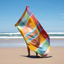 Load image into Gallery viewer, Mungo Folly Beach Towel (Fiddler Crab)