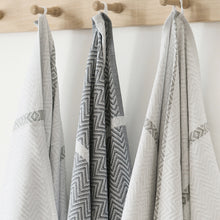 Load image into Gallery viewer, Mungo Tawulo Hand Towel & Bath Sheet (Snow)