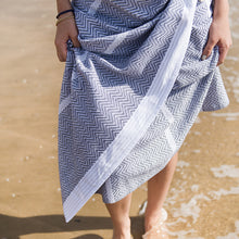 Load image into Gallery viewer, Mungo Tawulo Hand Towel & Bath Sheet (Storm)