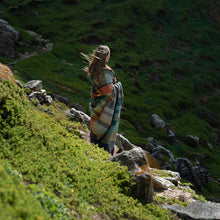 Load image into Gallery viewer, Mungo Vrou-Vrou Blanket/Throw (Cypress)
