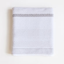 Load image into Gallery viewer, Mungo Tawulo Hand Towel &amp; Bath Sheet (Snow)
